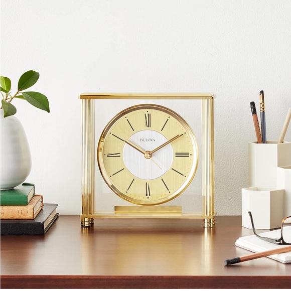 Mantle Clock - Picture 4 of 4